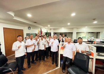 Sekda Edward Candra Silaturahmi ke Kantor OPD Usai Libur Lebaran, Pastikan Pelayanan Publik Tetap Prima