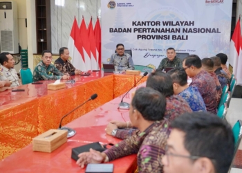 Wamen Ossy Dermawan Apresiasi Capaian Jajaran BPN Bali