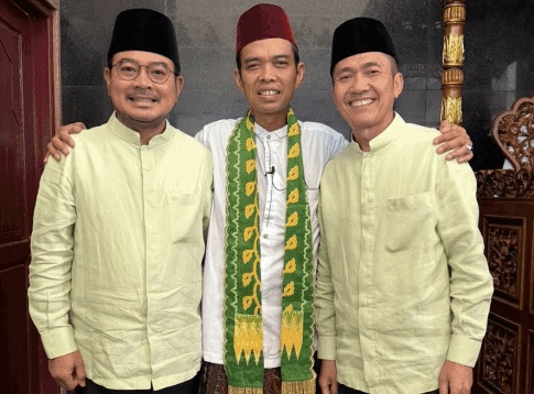 Wali Kota dan Wawako Palembang Safari Jumat Bersama Ustaz Abdul Somad di Masjid Assa’adah Polda Sumsel