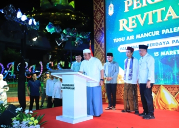 Herman Deru Resmikan Tugu Air Mancur Berbentuk Bunga Cempako Telok, Revitalisasi Didukung Bantuan Rp10 Miliar