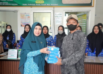 Peduli Pasien TBC, Sheila Noberta Turun Langsung ke Empat Puskesmas di OKU Timur