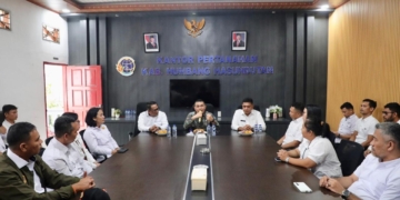 Ossy Dermawan Tekankan Pentingnya Akurasi Data Pertanahan ke Kantah Humbang Hasundutan