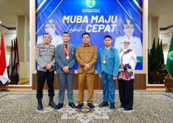 Bupati Toha Bangga Dua Pelajar Siap Harumkan Nama Muba di Bangkok