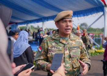 Penutupan Latsarmil Komcad Gelombang I 2026, Ossy Dermawan: Latsarmil Perkuat Karakter dan Integritas ASN