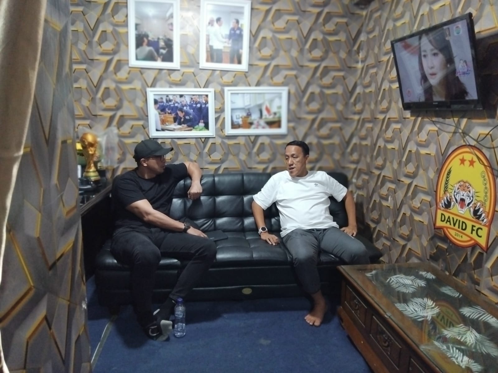 Ferry Rotinsulu Ditawari Jadi Pelatih Sriwijaya FC