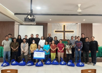 Hadirkan Manfaat Nyata bagi Masyarakat, BRI Region 4 Palembang Salurkan Bantuan Sembako ke Enam Gereja