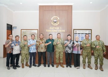 Dewan Komisaris Pertamina Patra Niaga Tinjau Distribusi Energi dan Program Pemberdayaan Masyarakat di Kepri
