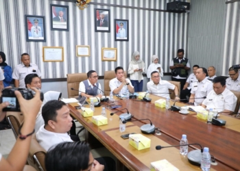 Ratu Dewa Geram Saat Rapat Antisipasi Banjir Hanya Dihadiri Staf PPPK