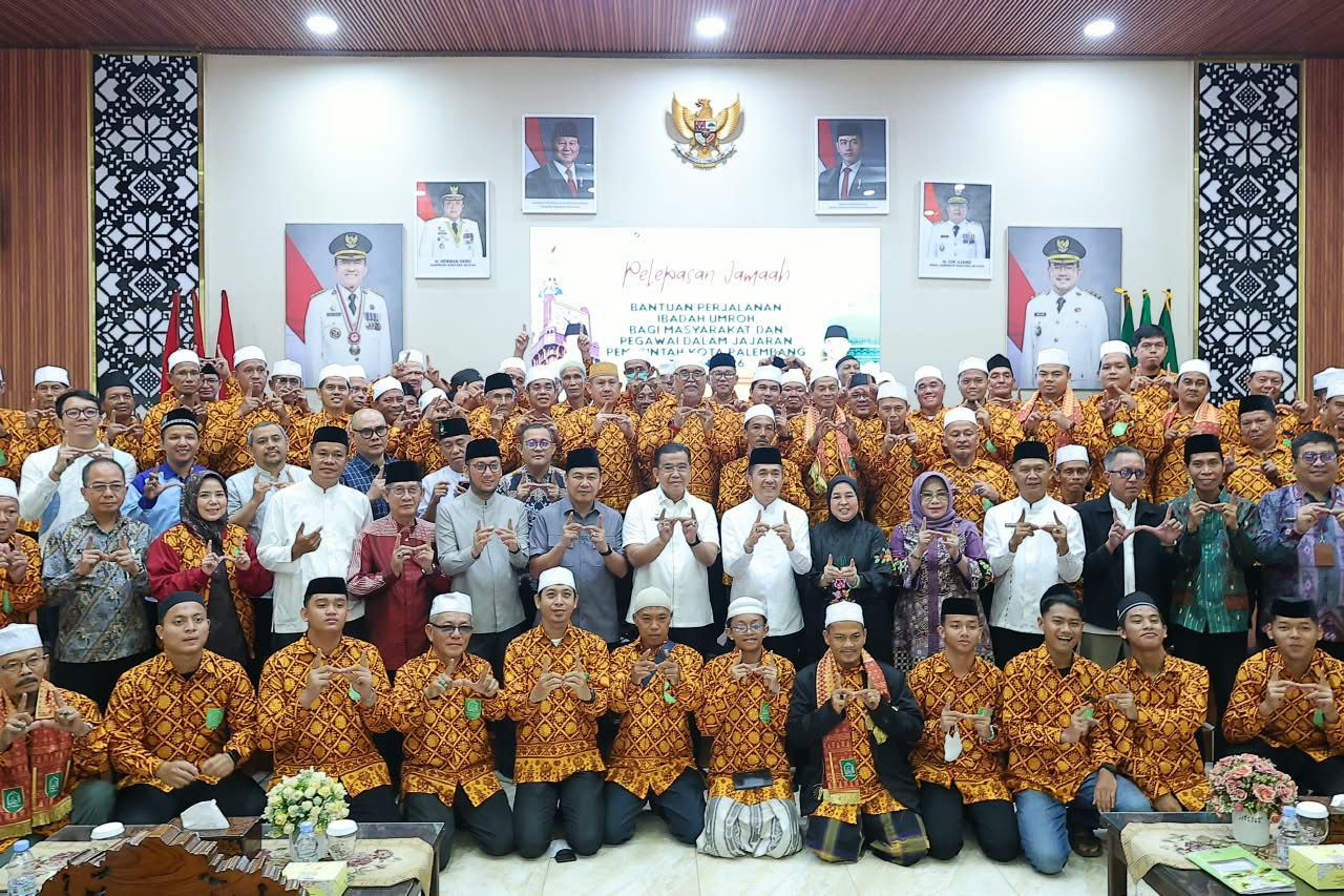 Ratu Dewa Berangkatkan 88 Jemaah Umroh, Dari Juara MTQ Hingga Pendonor Darah 100 Kali